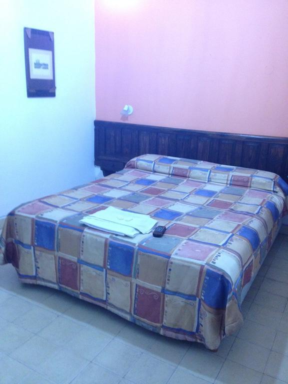 Hotel Gure Echea Villa Carlos Paz Exteriör bild