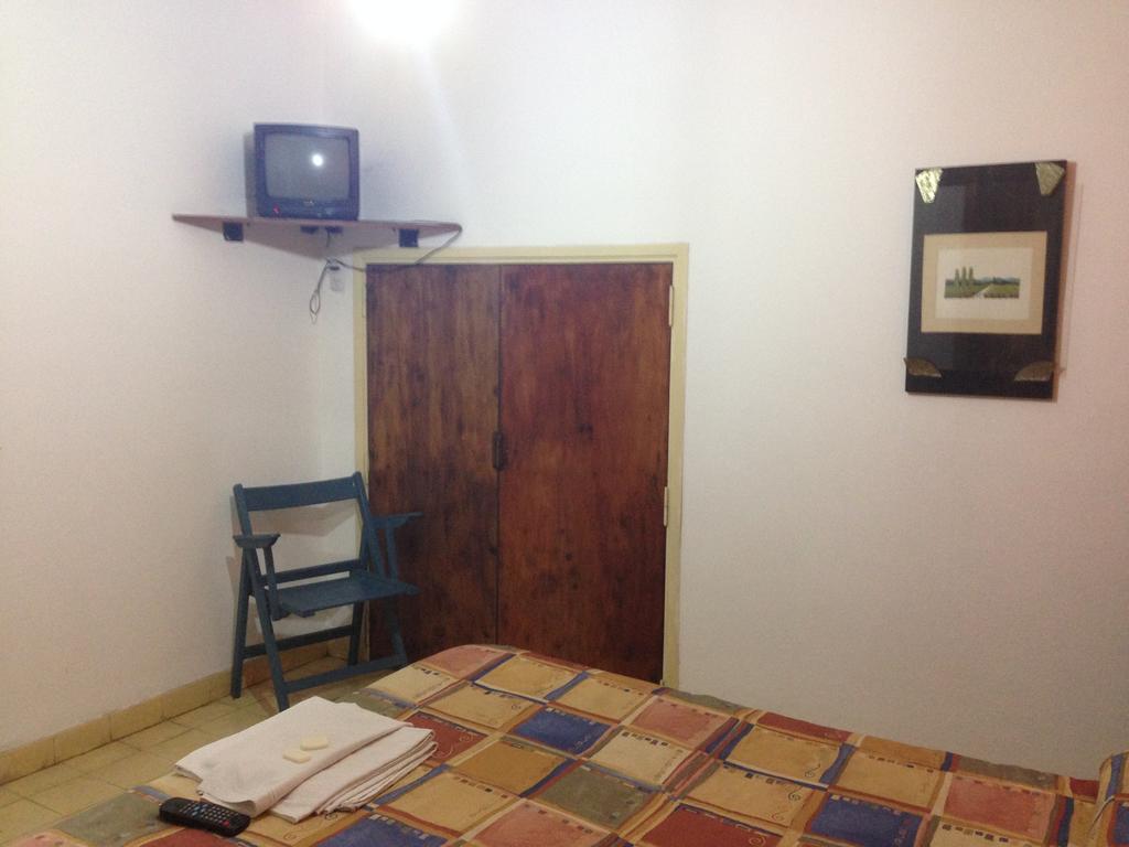 Hotel Gure Echea Villa Carlos Paz Exteriör bild