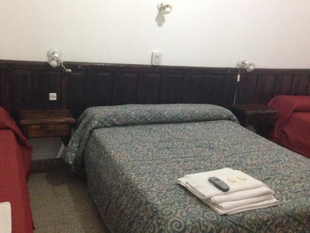Hotel Gure Echea Villa Carlos Paz Exteriör bild