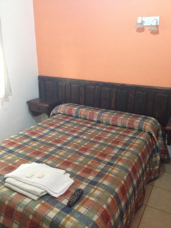 Hotel Gure Echea Villa Carlos Paz Rum bild