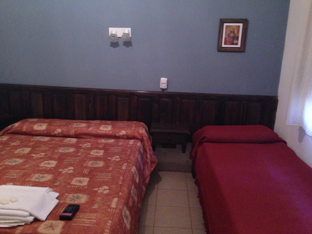 Hotel Gure Echea Villa Carlos Paz Rum bild